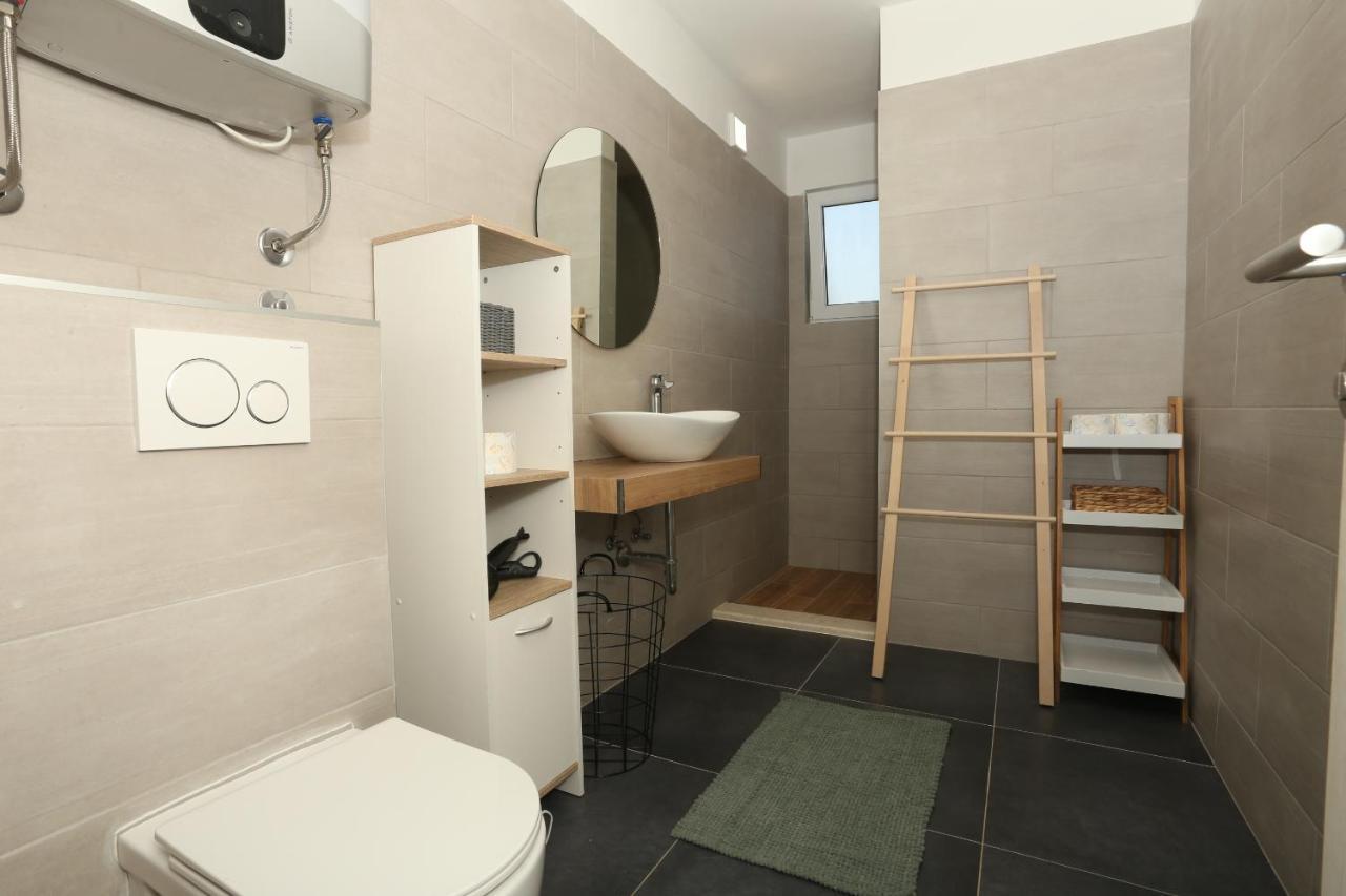 Apartman Luce Trogir Buitenkant foto
