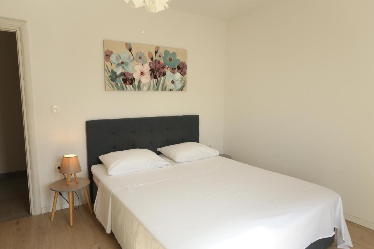 Apartman Luce Trogir Buitenkant foto